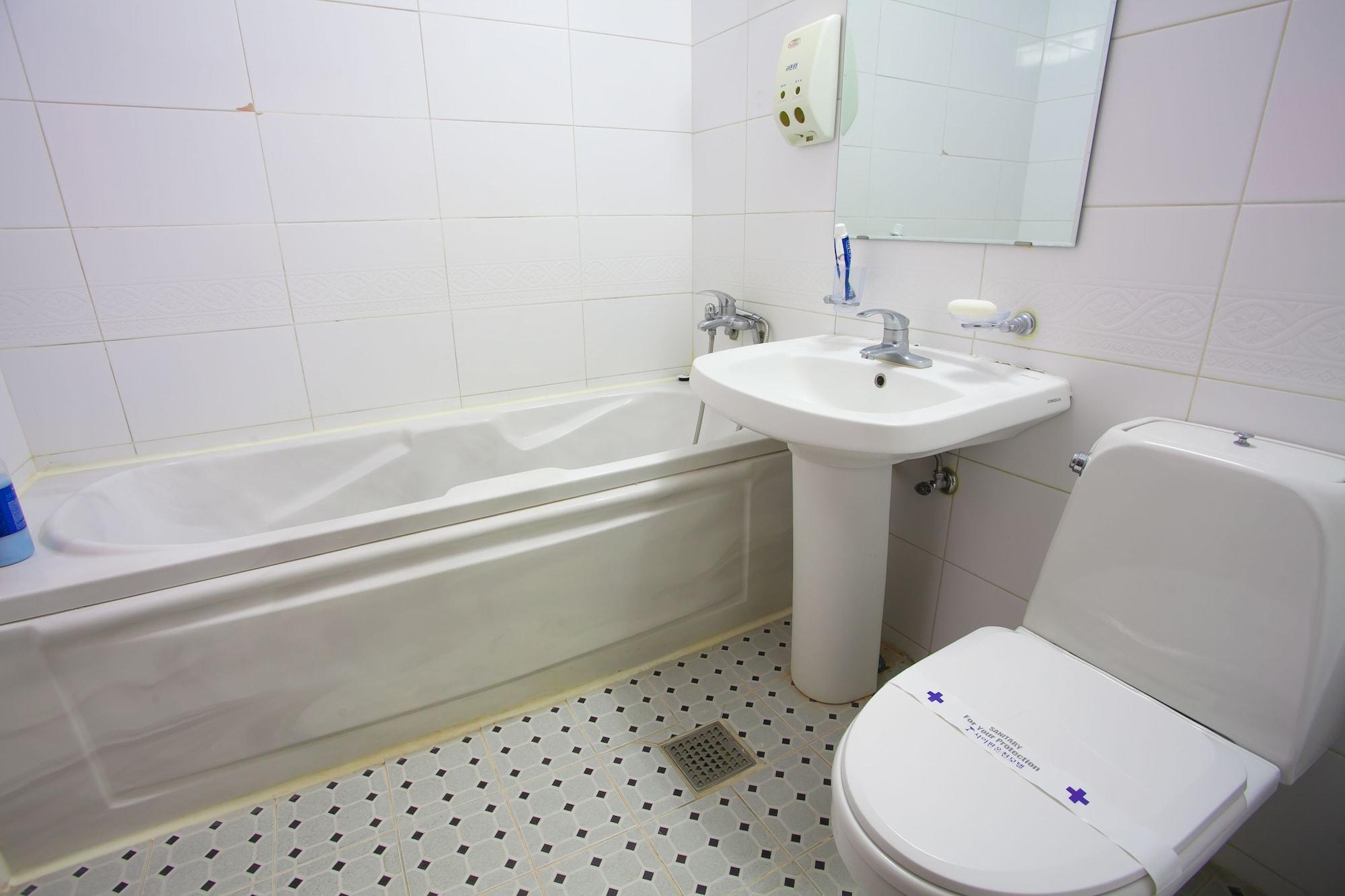 Suanbo Saipan Hot Spring Hotel Chungju Luaran gambar